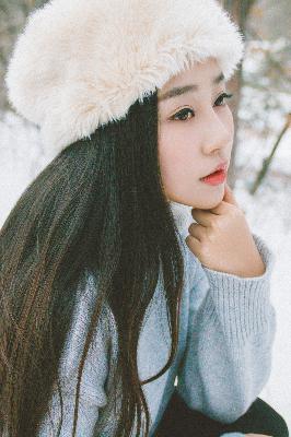 阴部上面毛毛的地方肉太多